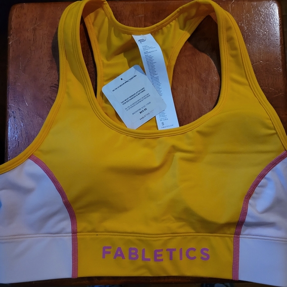 On-The-Go Medium Impact Sports Bra - Picture 3 of 8